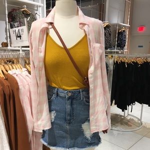 Meet your Posher, Lara